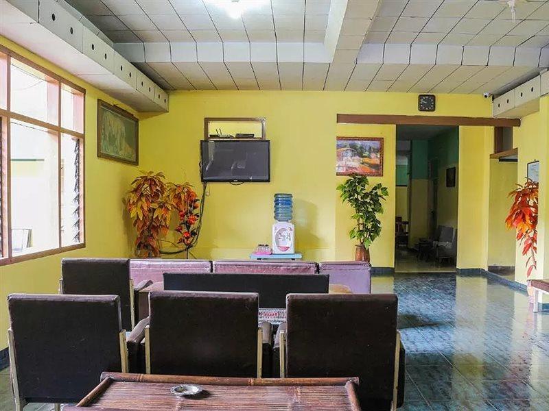 Oyo Life 1708 Hotel Budi Famili 1 Syariah Ciamis Eksteriør billede