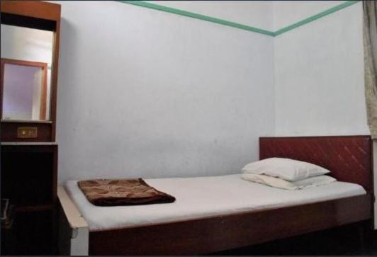 Oyo Life 1708 Hotel Budi Famili 1 Syariah Ciamis Eksteriør billede
