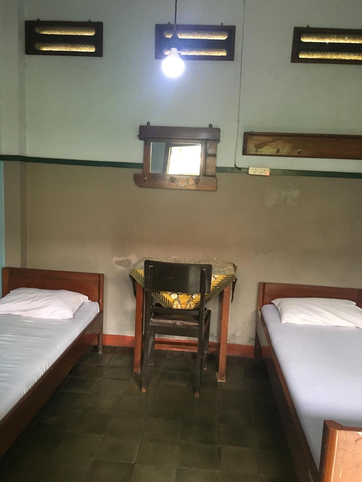 Oyo Life 1708 Hotel Budi Famili 1 Syariah Ciamis Eksteriør billede